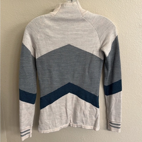 Smartwool Sweater - Picture 2 of 2